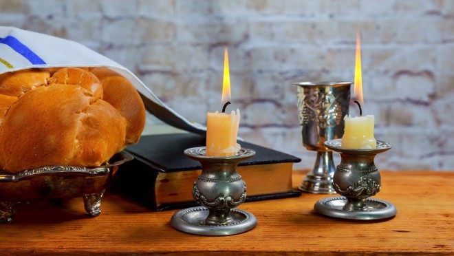 C'est quoi le Shabbat ? Histoire, spiritualité et comment le mettre en pratique ?